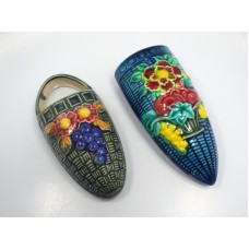 Vtg Pair of Japan Majolica Style Woven Basket Grape Flower Design Wall Pockets   122921373018